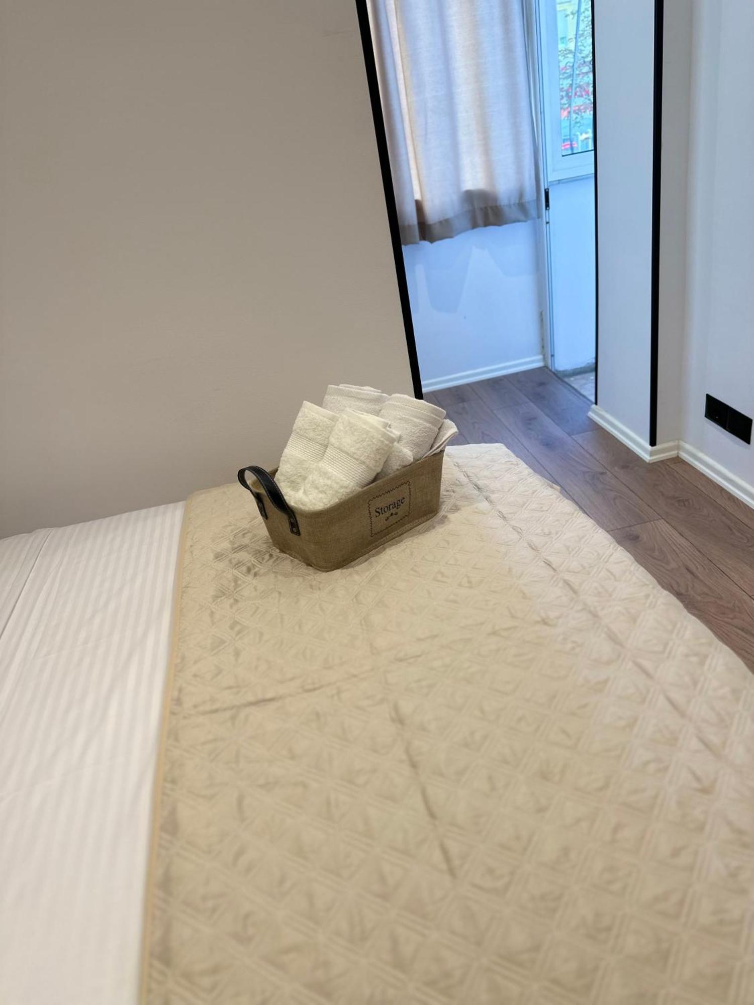 Heart Of Tirana Apartment Экстерьер фото